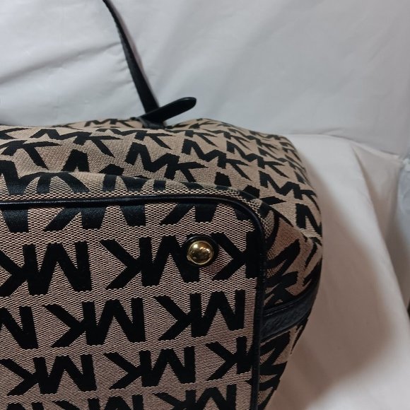 MICHAEL KORS Jet Set Signature Grab Bag Tote Tan/Black Jacquard and Leather - Picture 8 of 12